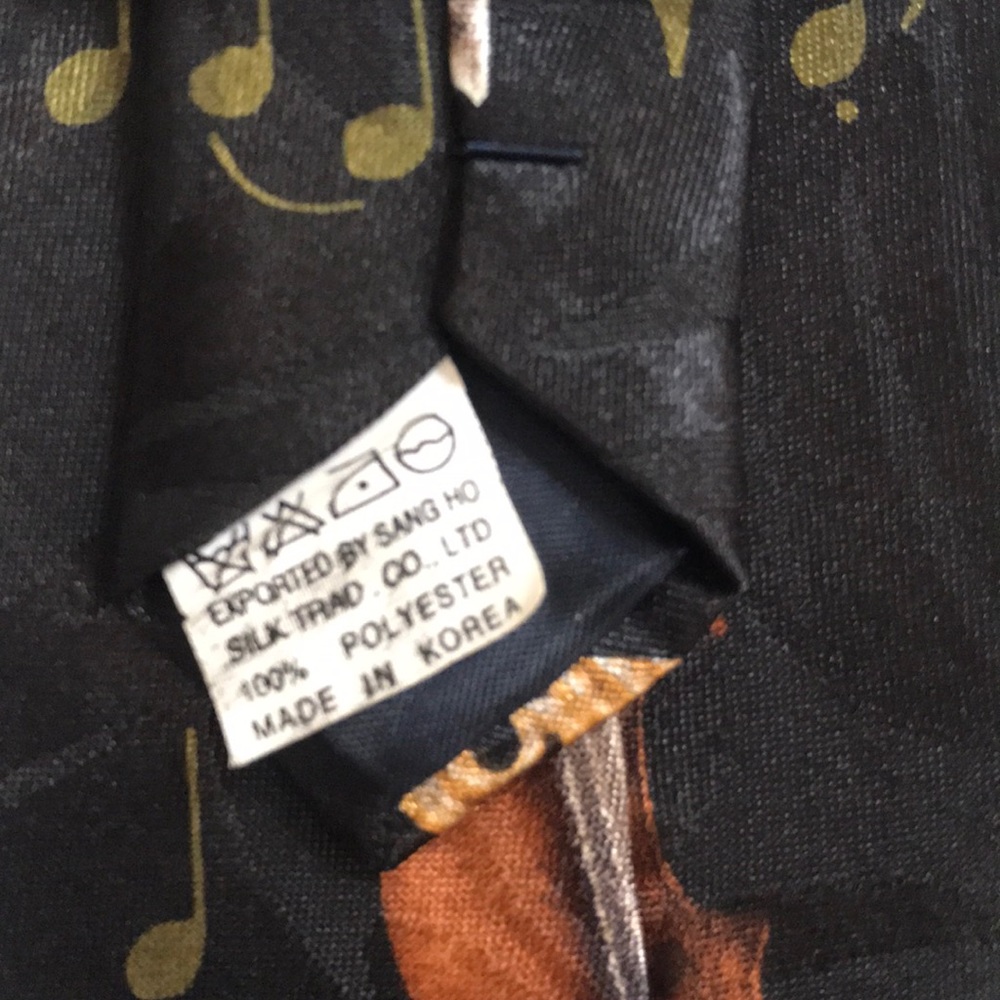 Musical Instrument Hand Crafted Tie - Picture 6 of 7